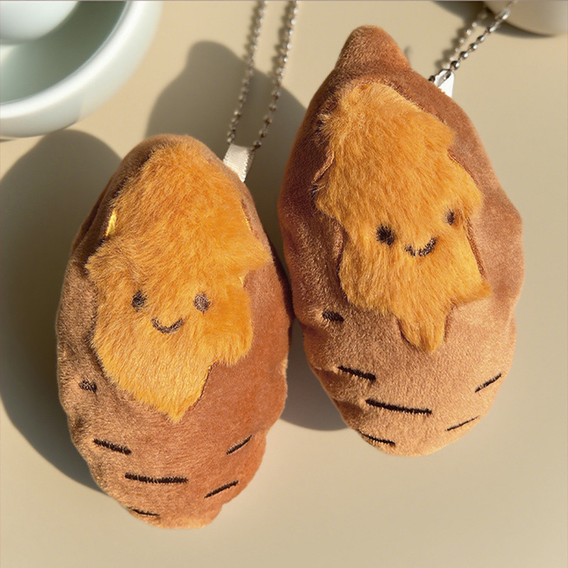 Gaming Console Keychain - Breloczek z pluszową lalką z batata,